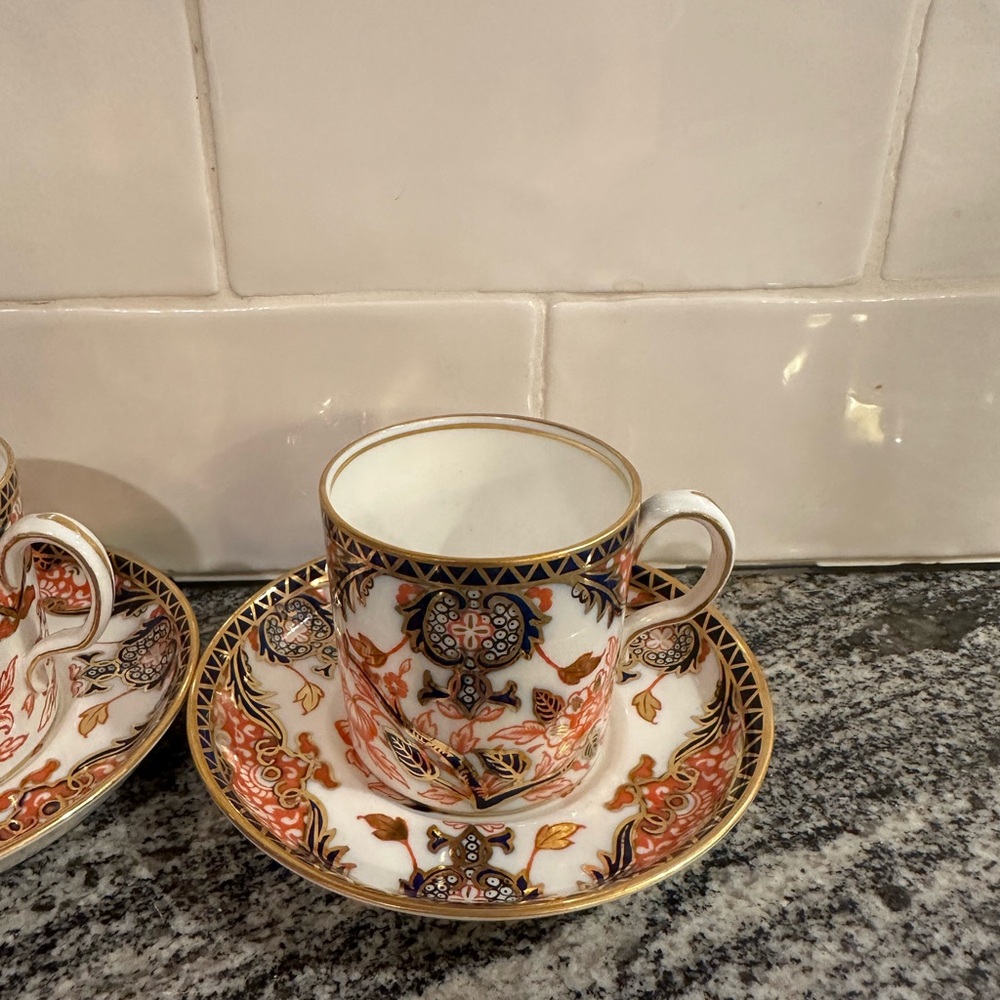 Set of 3 Royal Crown Derby Old Imari #326 Teacup Saucer Red Blue Gold - Picture 4 of 7